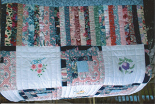 The Rose Fund - 1st Prize Draw - Queen Size Quilt The Rose Fund - Special Draw - Queen Size Quilt